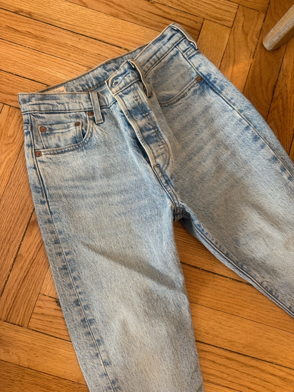 Levis 501 Skinny Light Blue Women's Jeans - Picture 4 of 5